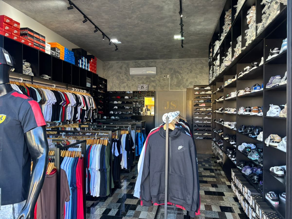 camiseta corta vento